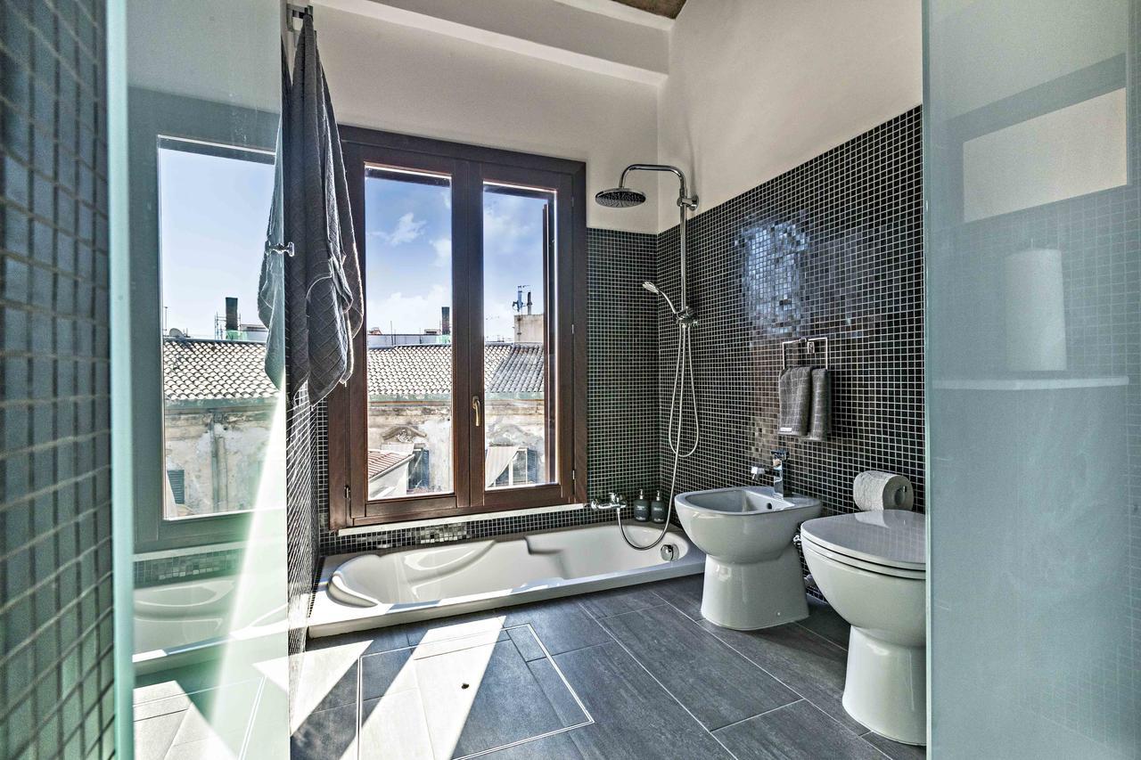 Casa Nostra B&B Palermo Bagian luar foto