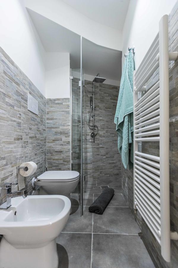 Casa Nostra B&B Palermo Bagian luar foto